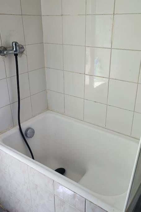 Saint Uze Appartement Екстер'єр фото
